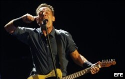 El cantante estadounidense Bruce Springsteen, en el Movistar Arena en Santiago de Chile (2013).