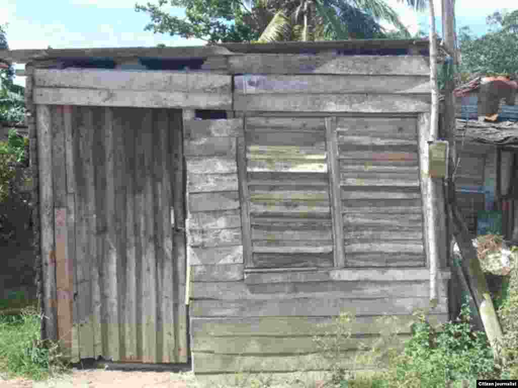 Barrio Angola en Camagüey antes del desalojo.