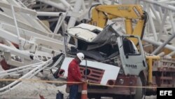 Vista de unos escombros del estadio mundialista de Sao Paulo, conocido como 'Itaquerao'.