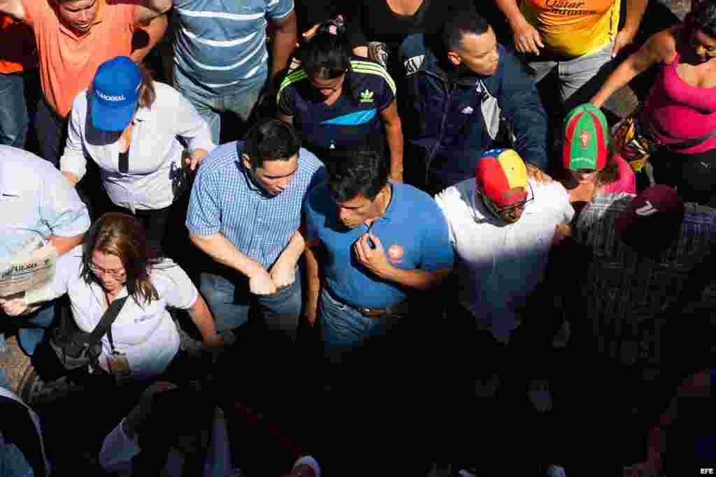 Marcha opositora en Caracas febrero 12.