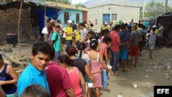 Colombianos marchan por la dignidad y la hermandad con Veenzuela